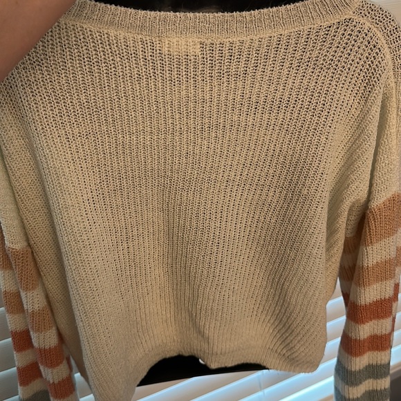 Debut Striped Pastel Long Sleeve Crewneck Crop Sweater - Picture 3 of 4